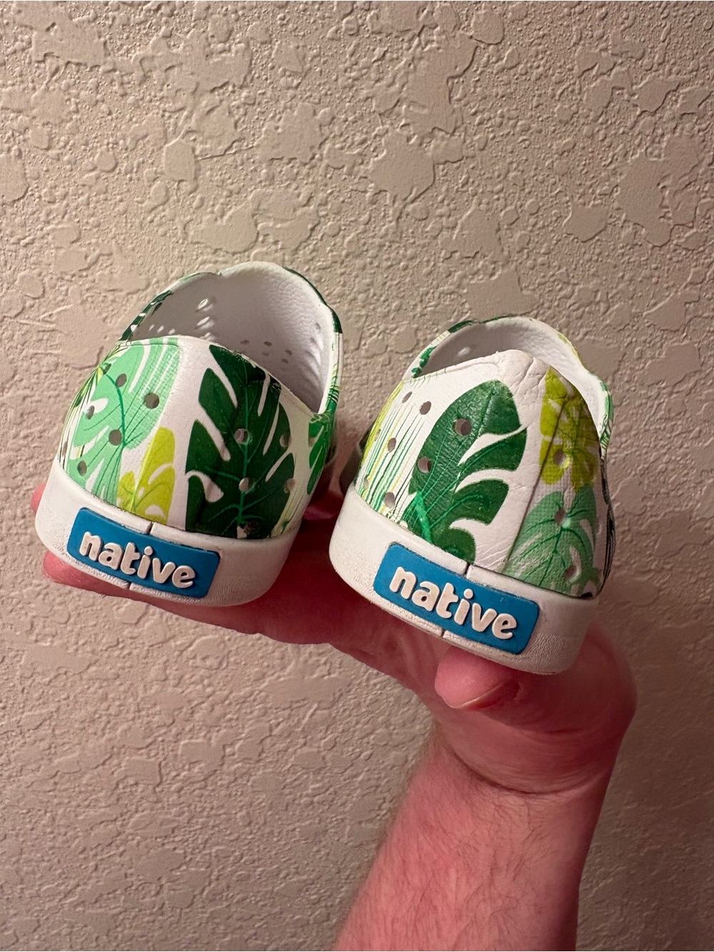 Native Shoes Green Tropical Palm Tree Print Slip-On Shoes Jefferson Style C8 - Picture 3 of 4